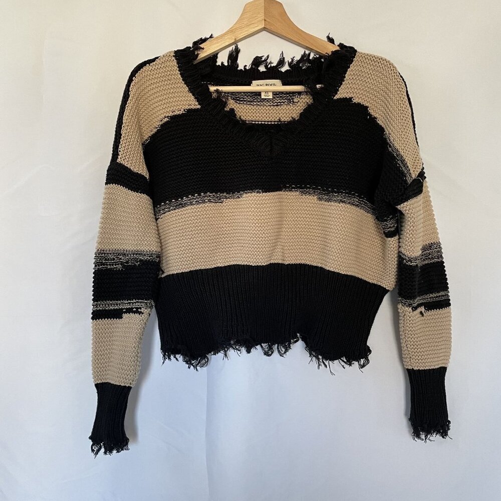 Rag Poets Distressed Black & Beige Sweater XS‎ boho style casual semi cropped